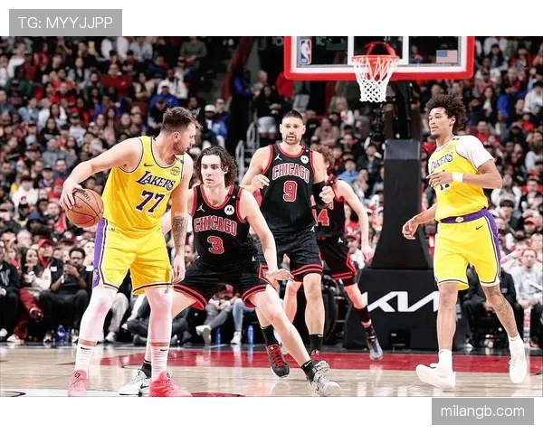 尼古拉·佩科维奇内线单打效率提升显著 拉开与队友得分差距