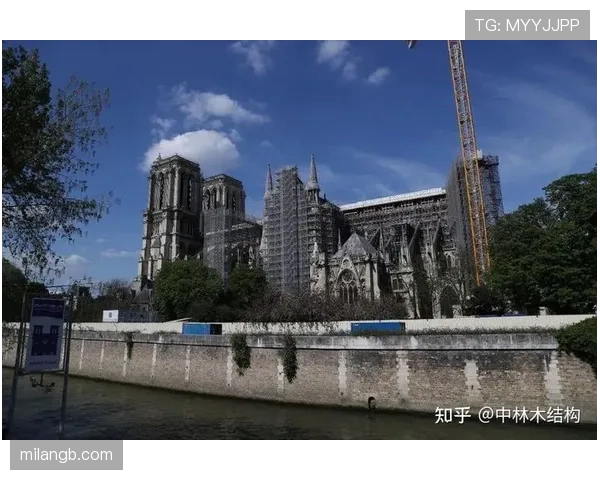 巴黎圣日耳曼结构失衡问题显现，场面控制力下降影响争冠形势